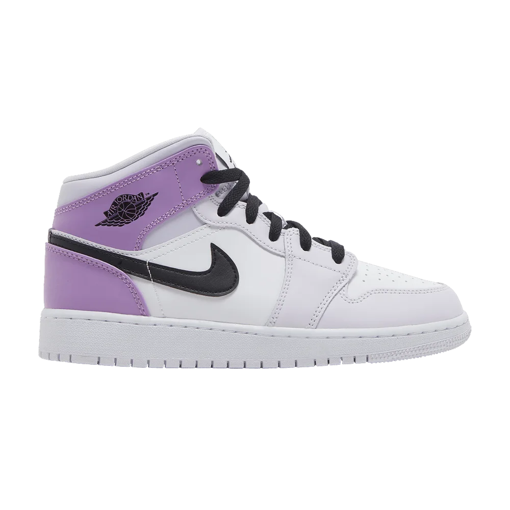 Krossovki-Air-Jordan-1-Mid-GS-Barely-Grape