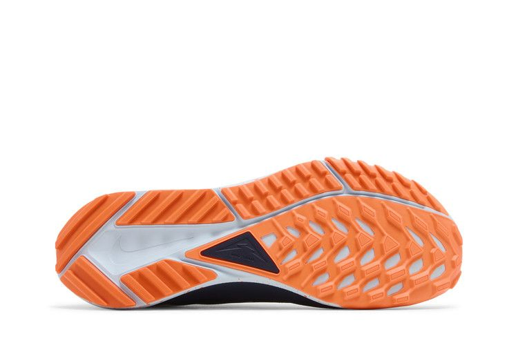 react-pegasus-trail-4-gore-tex-sea-glass-total-orange-dj7926-004_03