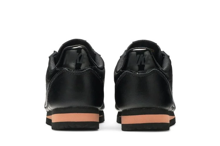 Кроссовки Nike Wmns Classic Cortez Premium 'Black Rose Gold'