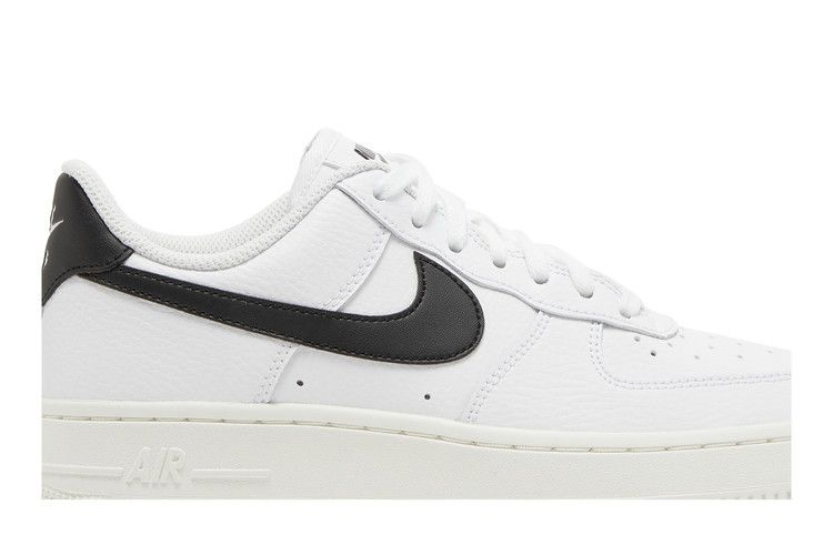 wmns-air-force-1-07-white-black-315115-165_01
