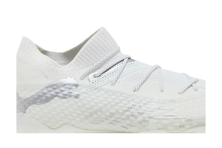 future-7-ultimate-fg-ag-white-pack-107916-04_01