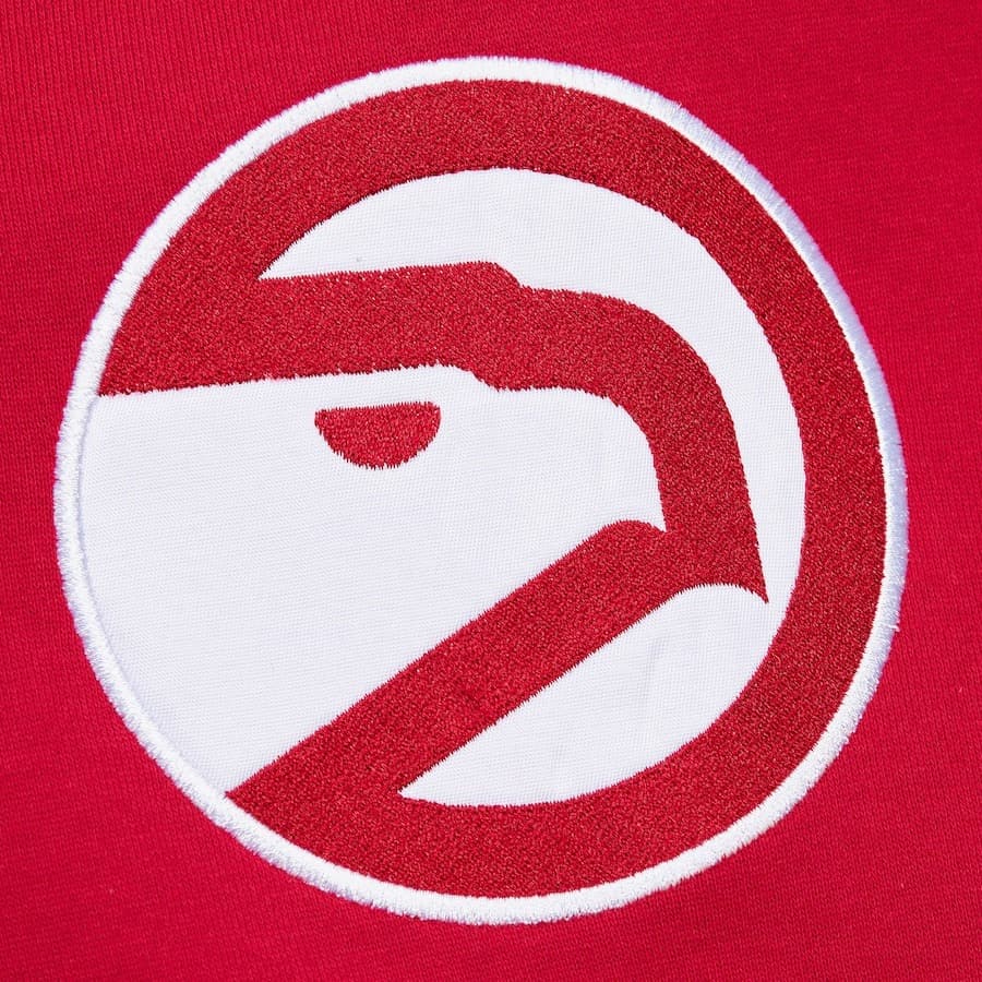 Худи Mitchell & Ness Scarlet Atlanta Hawks Team OG 2.0 Vintage Logo Fleece Pullover Hoodie