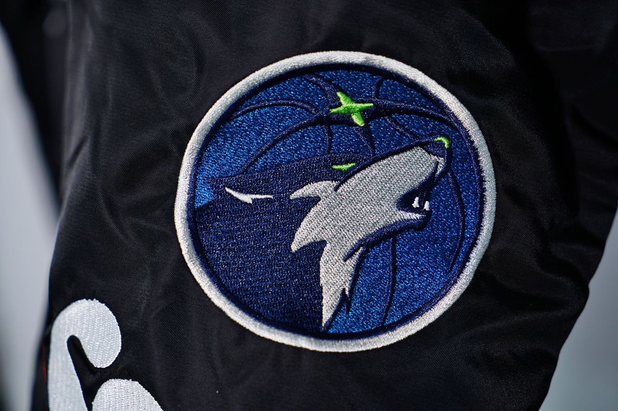 Supreme-Nike-NBA-Teams-Warm-Up-Jacket-Black-13