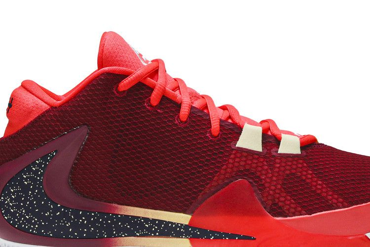 Кроссовки Nike Zoom Freak 1 'Opening Night'