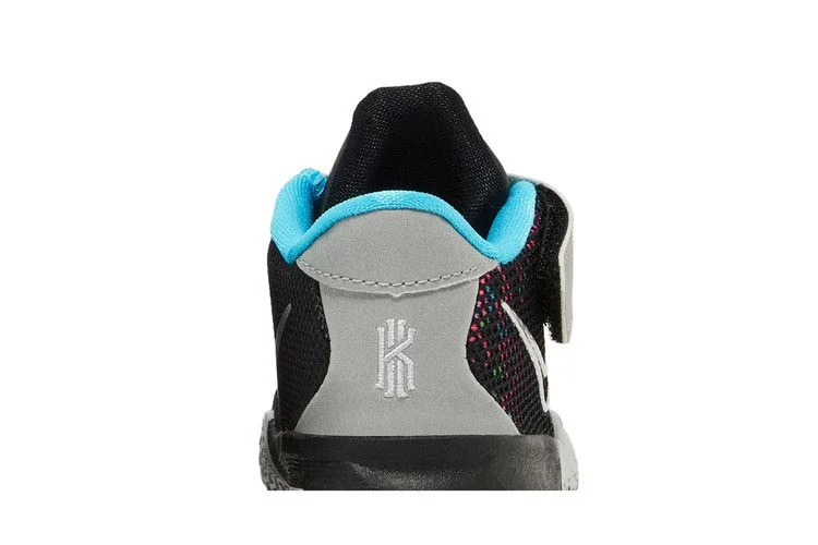 Krossovki-Nike-Kyrie-7-TD-Pixel-Camo-6