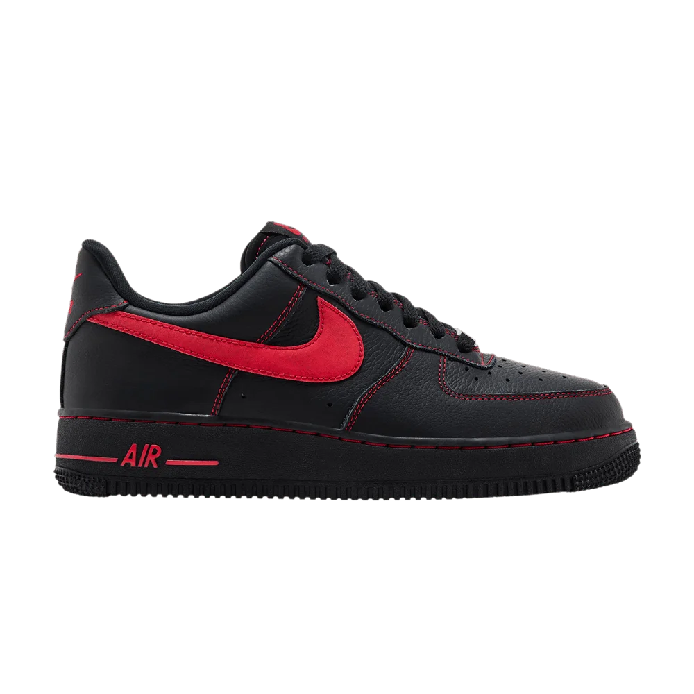 Krossovki-Nike-Air-Force-1-07-LV8-Bred