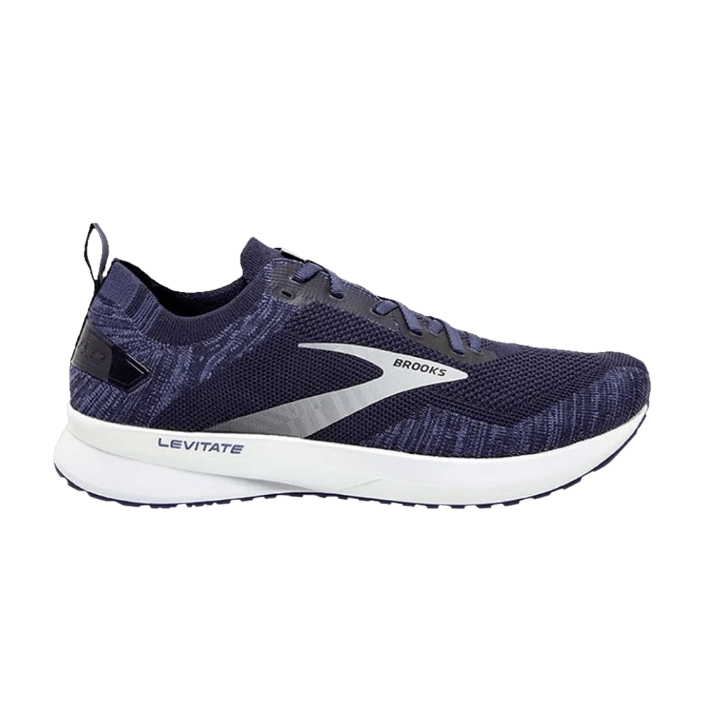 Krossovki-Brooks-Levitate-4-Navy-White-Black