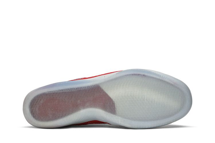 kobe-a-d-2018-white-toe-ar5515-002_03