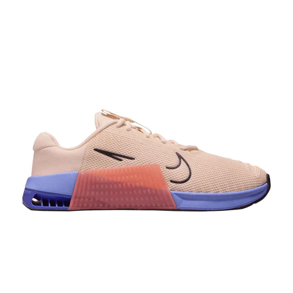 Krossovki-Nike-Wmns-Metcon-9-Guava-Ice-Royal-Pulse