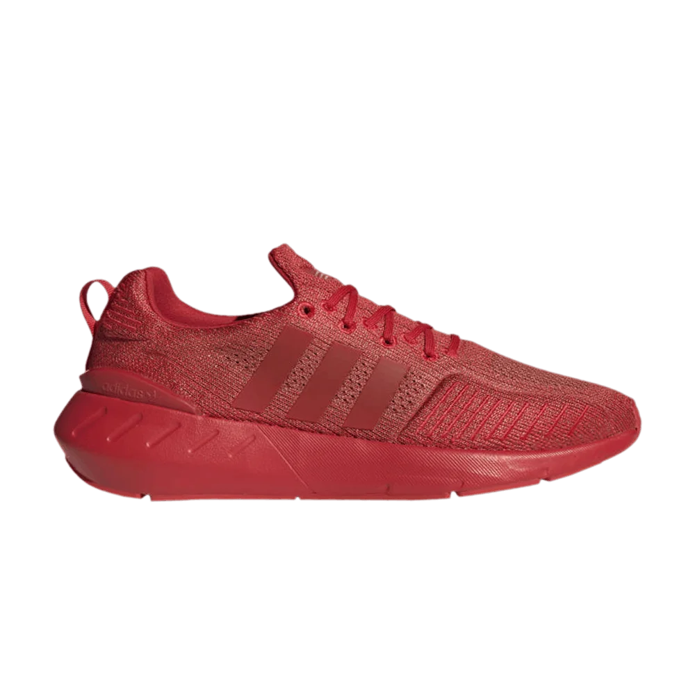Krossovki-Adidas-Swift-Run-22-Vivid-Red