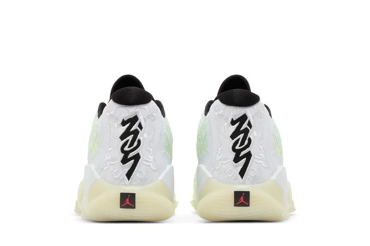 Krossovki-Air-Jordan-Zion-3-GS-No-Guts-5