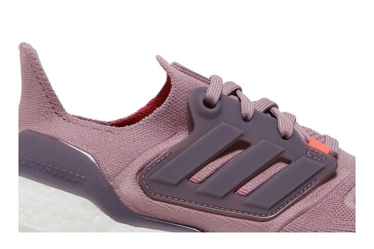 Кроссовки Adidas UltraBoost 22 Big Kid 'Magic Mauve'