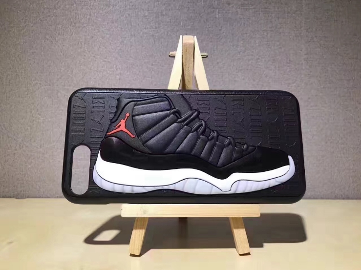 Чехол Air Jordan 11 на iPhone