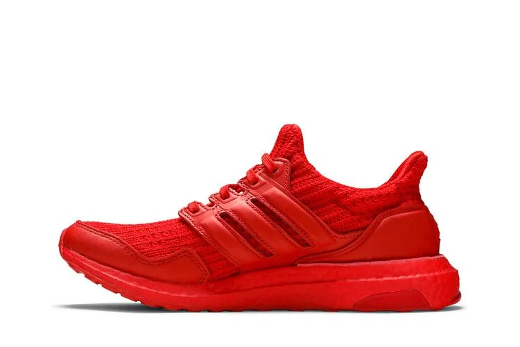 Кроссовки adidas Wmns UltraBoost DNA S&L 'Lush Red'