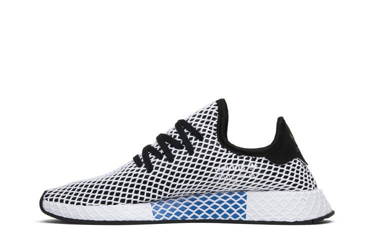 deerupt-black-cq2626_02