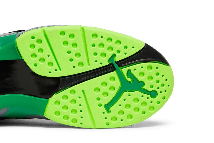 air-jordan-8-retro-university-of-oregon-green-division-street-exclusive-sp22-mnjdls-661-aj8-1300136_04