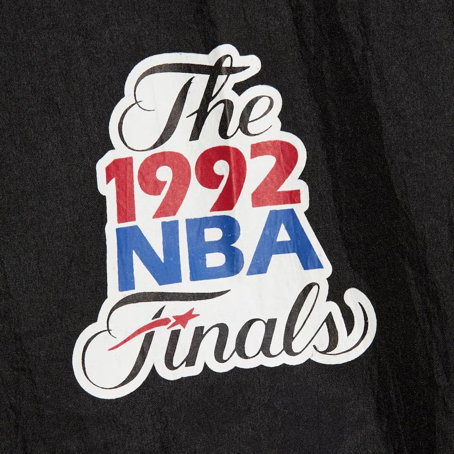 Анорак Mitchell & Ness Black Chicago Bulls Team OG 3.0 Anorak Quarter-Zip Jacket