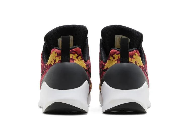 Krossovki-Nike-HyperAdapt-1.0-Team-Red-Sample-5