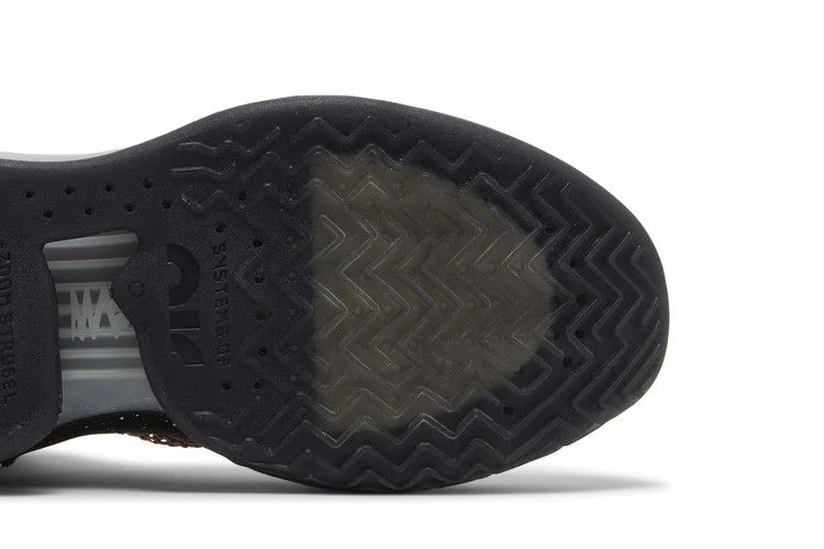 Krossovki-Air-Zoom-GT-Jump-Nike-University-4