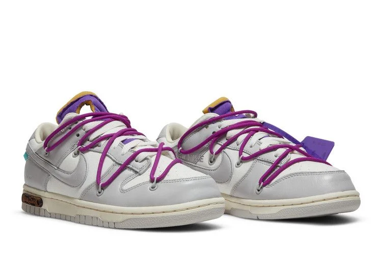 Krossovki-Off-White-x-Nike-Dunk-Low-Lot-28-of-50-7