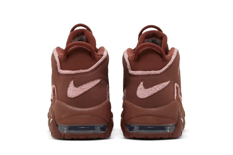 Кроссовки Nike Air More Uptempo '96 'Valentine's Day'