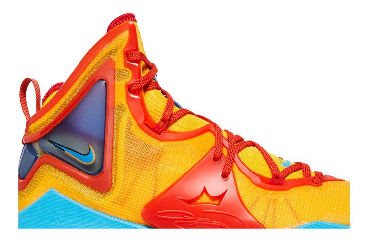 Кроссовки Space Jam x Nike LeBron 19 EP 'Tune Squad'