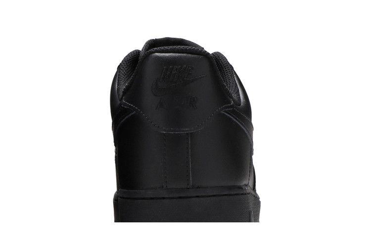 Кроссовки Nike Air Force 1 '07 'Triple Black'