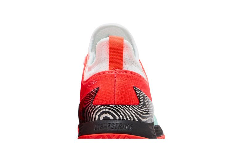 adizero-ubersonic-4-optical-illusion-gy3319_06