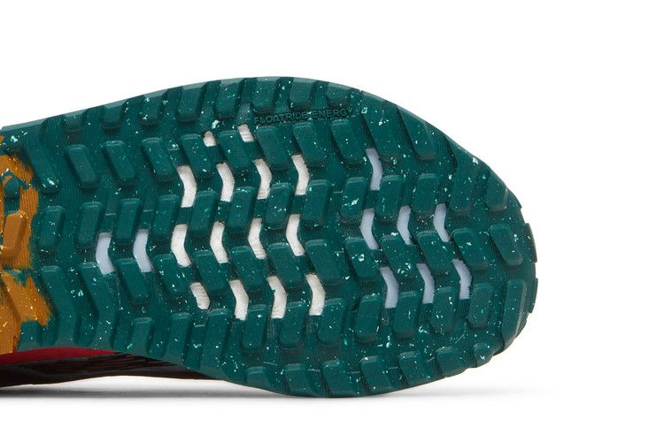 Кроссовки Reebok Nano X1 Adventure 'Gable Grey Neon Cherry'