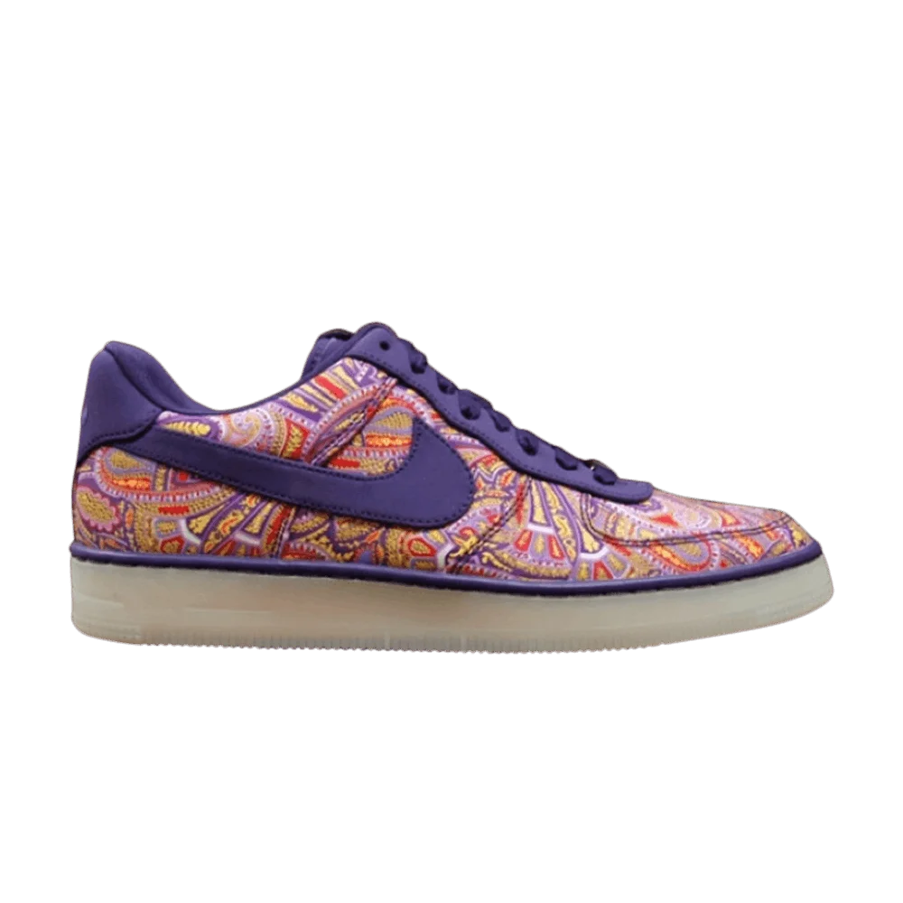 Krossovki-Liberty-Of-London-x-Nike-Air-Force-1-Low-Downtown