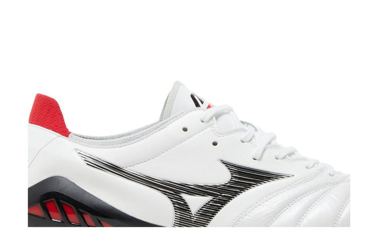 morelia-neo-3-b-japan-white-black-p1ga208009_01