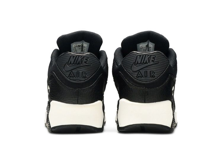 wmns-air-max-90-black-white-325213-064_05