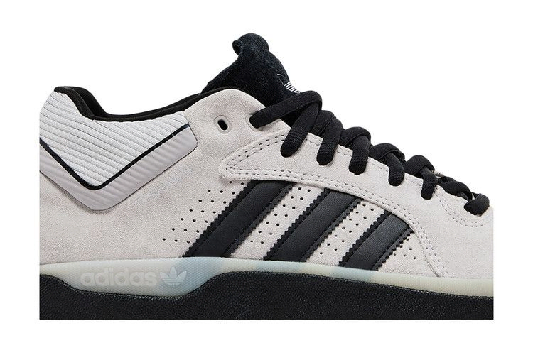 tyshawn-grey-black-gy6953_01