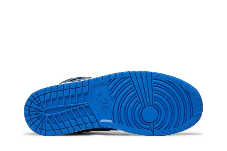 air-jordan-1-mid-black-royal-blue-dq8426-042_03