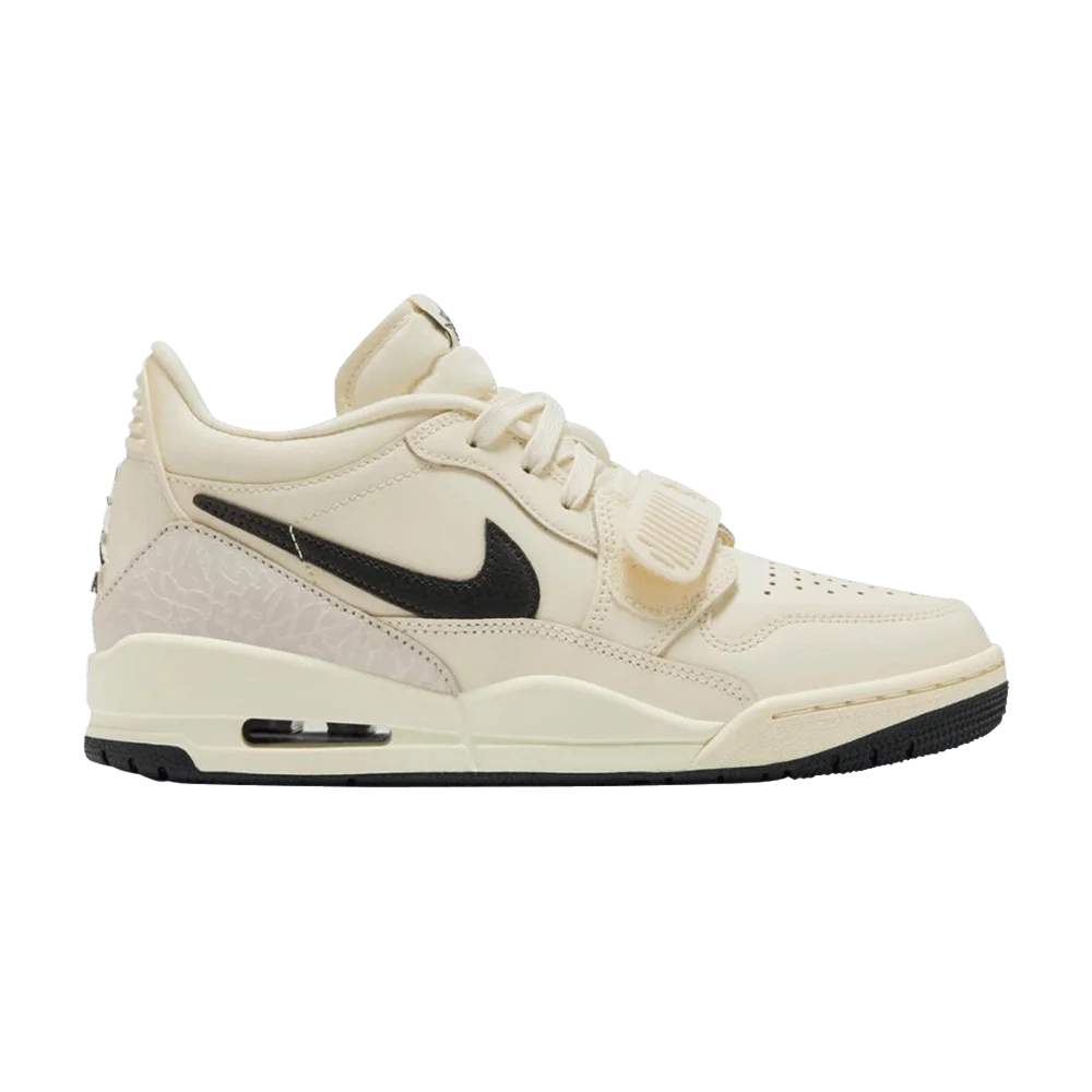 Krossovki-Wmns-Air-Jordan-Legacy-312-Low-Coconut-Milk-Black