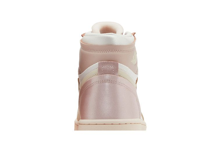 Кроссовки Wmns Air Jordan 1 High Method of Make 'Pink Oxford'