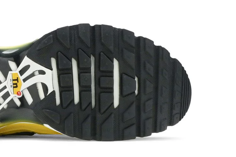 Кроссовки Nike Wmns Air Max Plus TN 'Chrome Yellow'