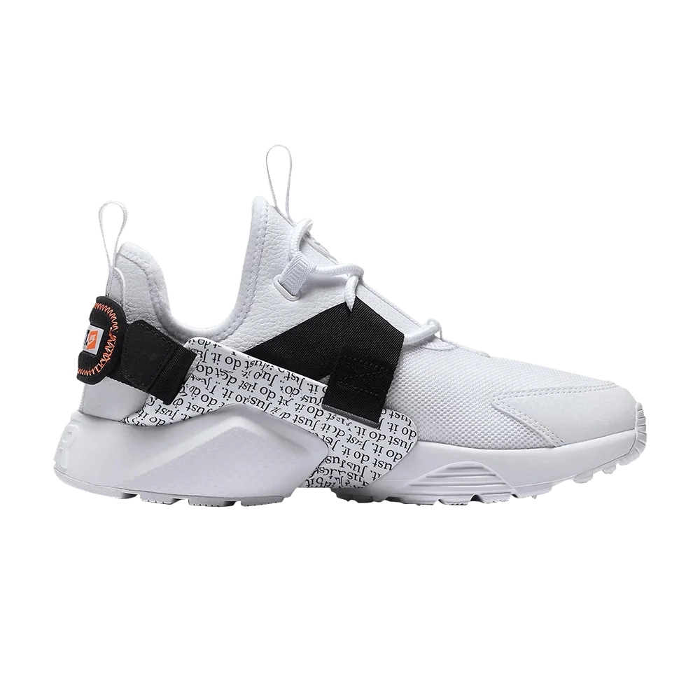 Krossovki-Nike-Wmns-Air-Huarache-City-Low-Just-Do-It