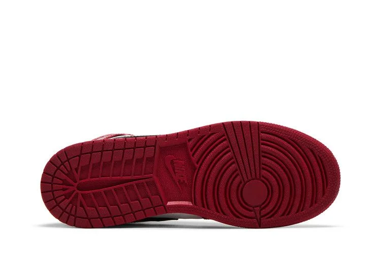 Кроссовки Air Jordan 1 Retro OG GS 'Chicago' 2013