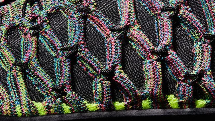 Krossovki-Nike-Train-Ultrafast-Flyknit-Volt-2