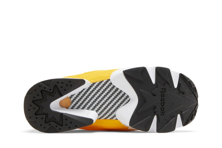 sanrio-x-instapump-fury-gudetama-eh2799_03