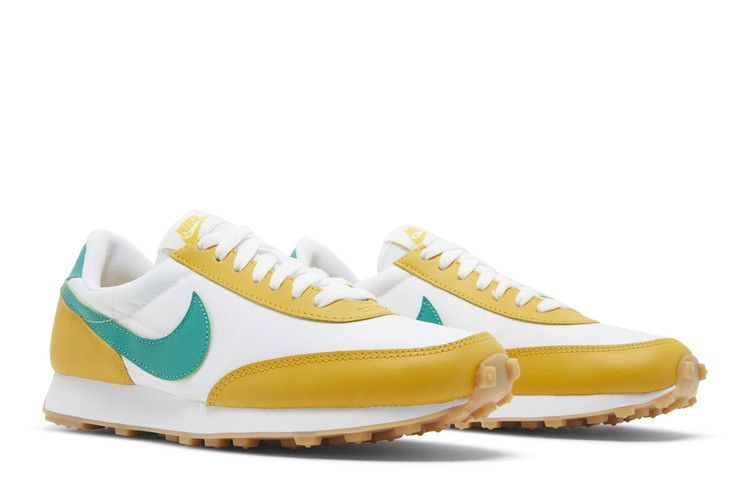 wmns-daybreak-white-yellow-ochre-dx3313-100_07