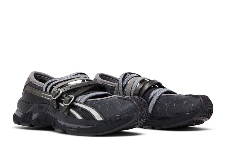 kiko-kostadinov-x-heaven-by-marc-jacobs-x-gel-lokros-black-1202a489-020_07