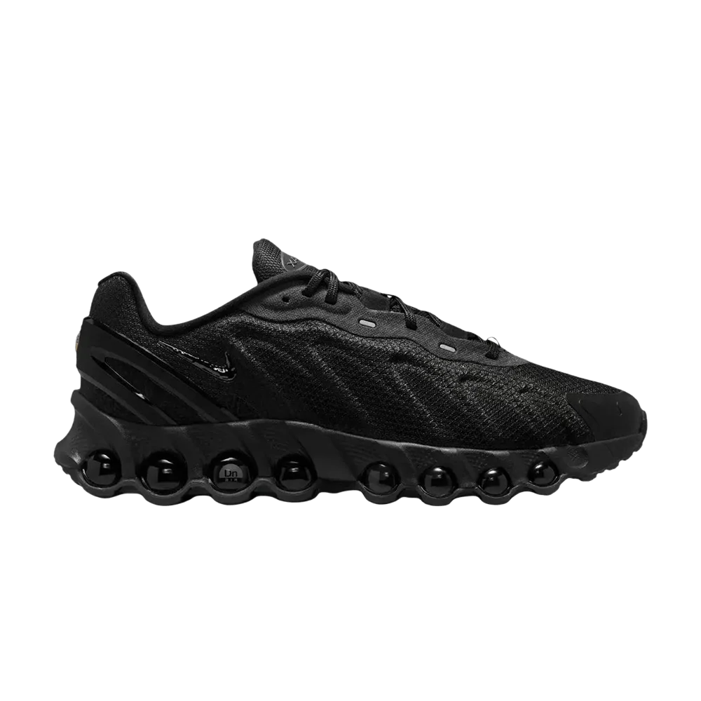 Krossovki-Nike-Air-Max-Dn8-Black