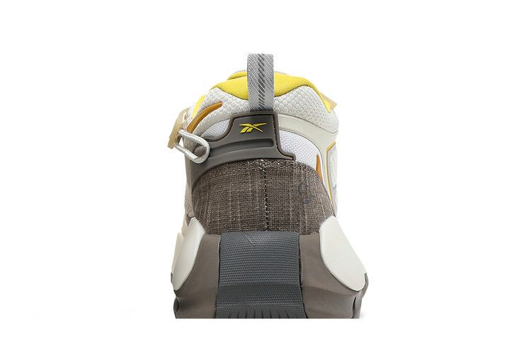 Кроссовки Cottweiler x Reebok Zig 3D Storm Hydro 'Alabaster'