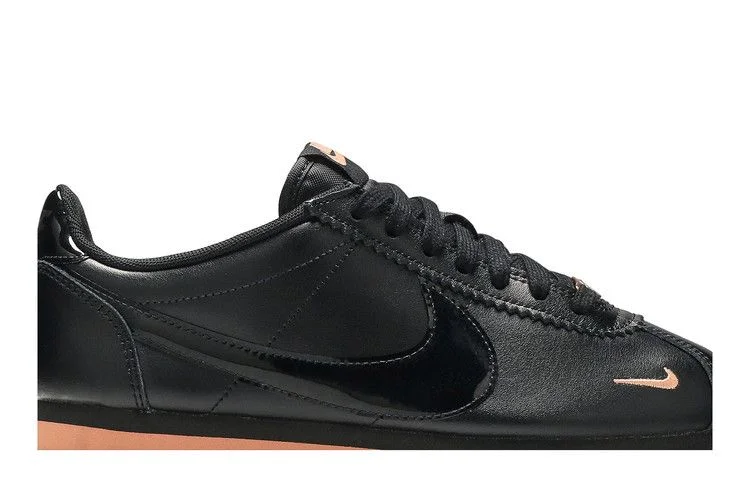 Кроссовки Nike Wmns Classic Cortez Premium 'Black Rose Gold'
