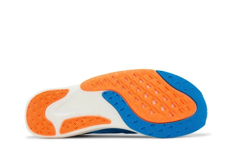 Krossovki-New-Balance-FuelCell-Rebel-v2-Laser-Blue-White-3
