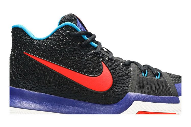 kyrie-3-kyrache-light-852396-007_01