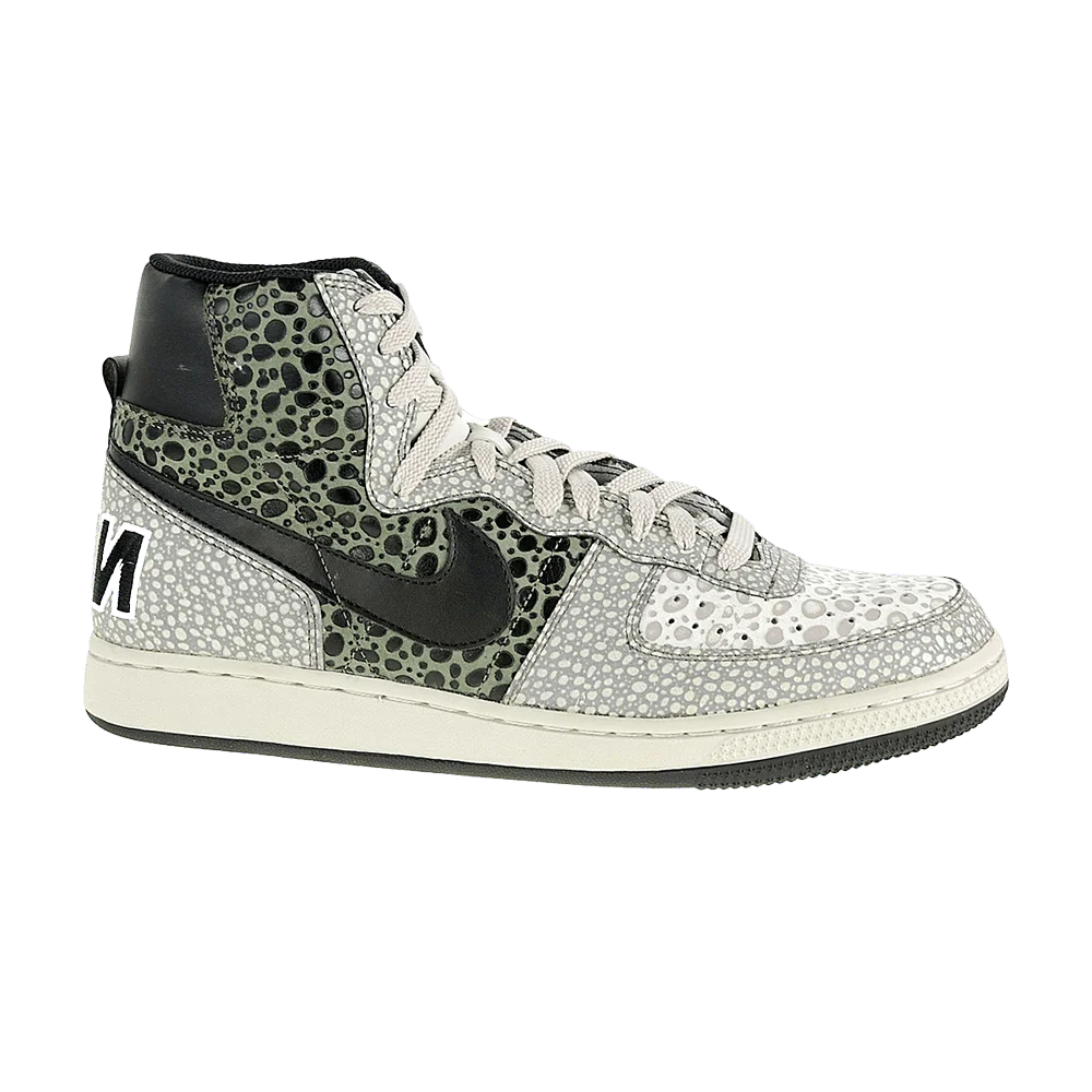 Krossovki-Nike-Terminator-Hi-Premium