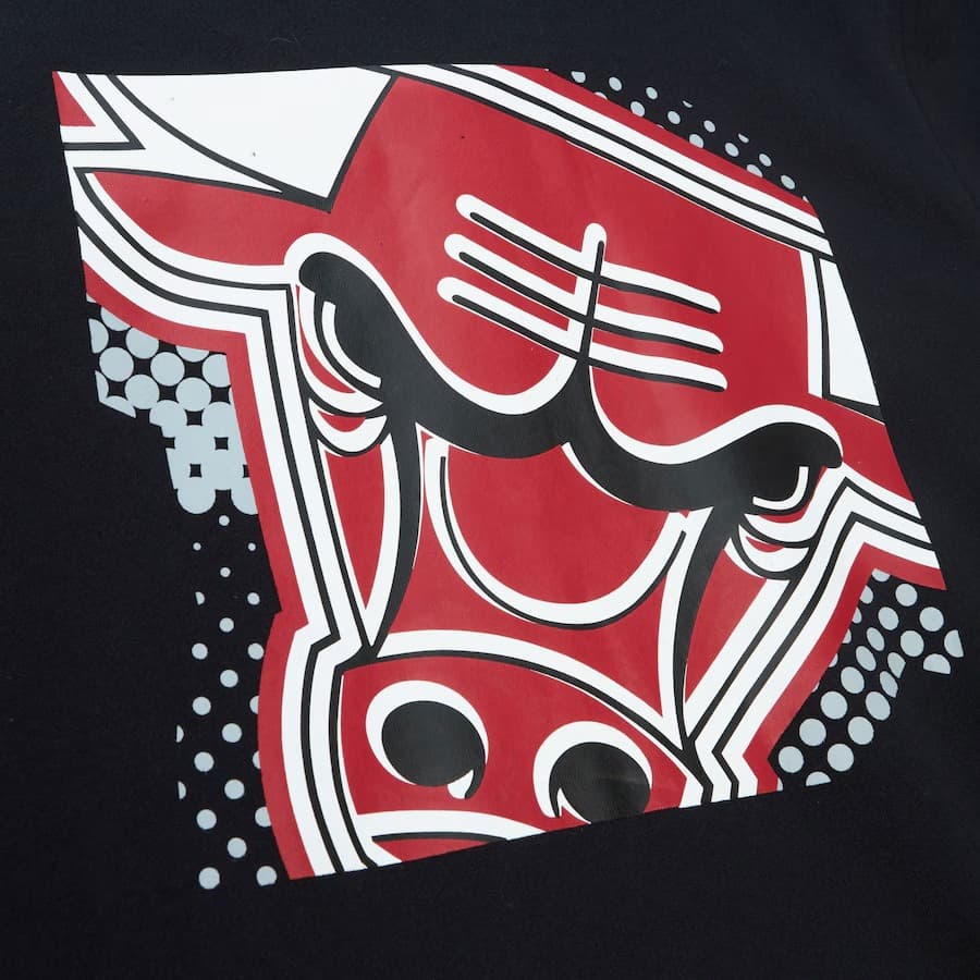 Худи Mitchell & Ness Black Chicago Bulls Big Face 7.0 Pullover Hoodie